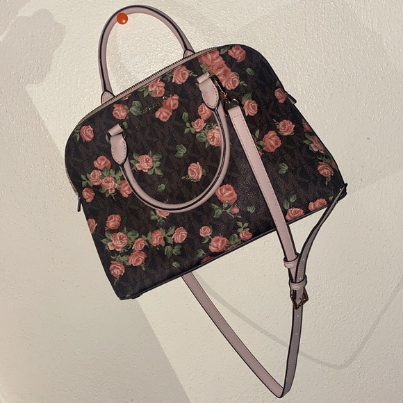 Micheal Kors Floral Purse - Picture 2 of 4